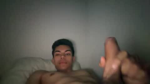Snapshot of daddy_long_legs25 chatting on July 14, 2026, 12:24 am daddy_long_legs25 online show from July 14, 2026, 12:24 am