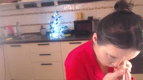 Snapshot of daddy_moongirl chatting on December 17, 2025, 2:28 am daddy moongirl online show from December 17, 2025, 2:28 am