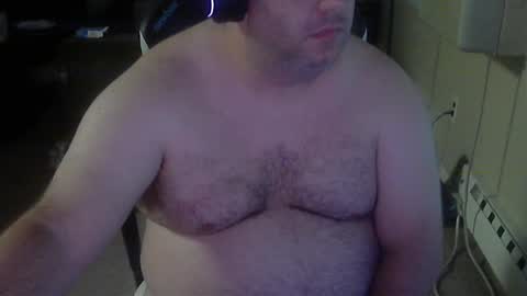 Snapshot of daddybody4u chatting on September 18, 2025, 7:05 pm daddybody4u online show from September 18, 2025, 7:05 pm