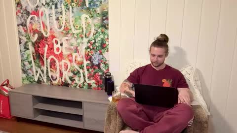 DaddydayDrinkz online show from December 23, 2025, 5:16 am