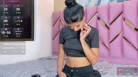 JAZMIN online show from September 20, 2025, 7:15 pm