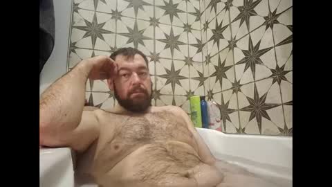 daddyj1983 online show from April 21, 2026, 8:20 am