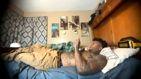 sexy tatted king bbc online show from July 12, 2026, 11:07 pm