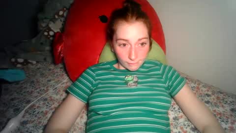 Saoirse online show from December 18, 2024, 6:43 am