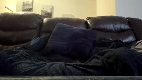 Tonystark online show from December 22, 2025, 2:36 pm