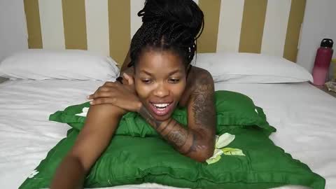 daddyslittleebony online show from January 24, 2025, 8:11 pm