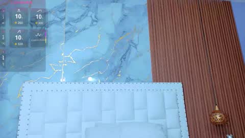 Snapshot of daddysneakinme chatting on November 17, 2025, 7:52 pm Anny online show from November 17, 2025, 7:52 pm