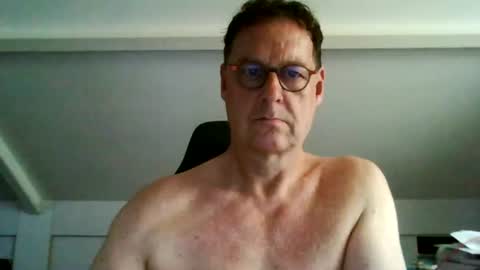 Snapshot of daddyspoenk chatting on June 30, 2026, 12:17 pm Dannyspoenk online show from June 30, 2026, 12:17 pm
