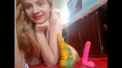 daddysslut936 online show from February 16, 2025, 5:59 pm