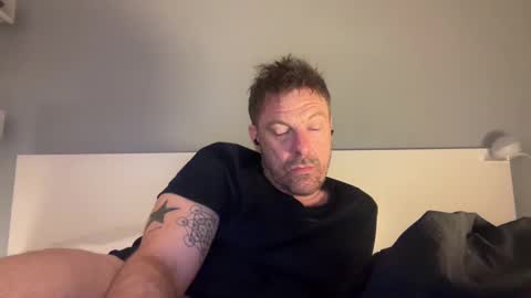 Snapshot of daddyswede23 chatting on January 11, 2025, 6:03 am daddyswede23 online show from January 11, 2025, 6:03 am