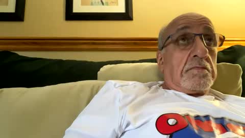 Snapshot of daddyweis chatting on May 31, 2026, 8:54 pm daddyweis online show from May 31, 2026, 8:54 pm