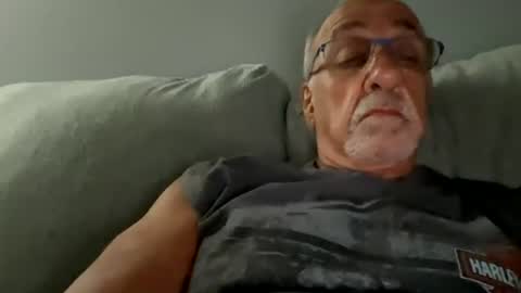 daddyweis online show from July 15, 2026, 2:28 am