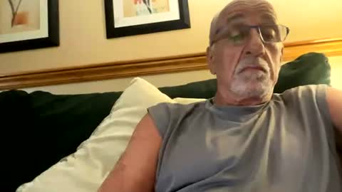 daddyweis online show from July 18, 2026, 5:50 pm