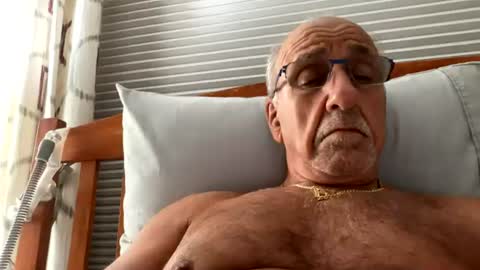 daddyweis online show from July 23, 2026, 2:31 am