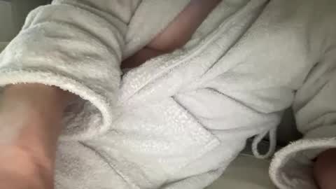 alphaa1ex online show from December 20, 2025, 2:13 pm