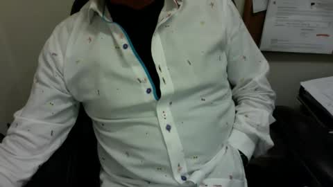 dadooronron69 online show from November 8, 2025, 4:51 pm