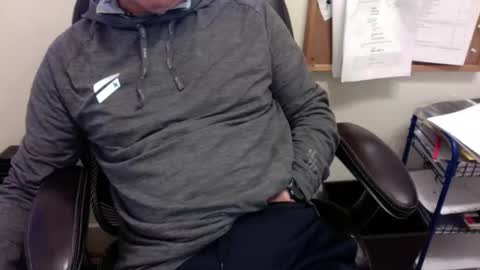 dadooronron69 online show from April 12, 2026, 5:40 pm