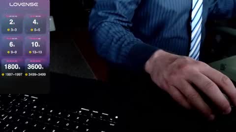 Snapshot of dadssecret69 chatting on July 7, 2026, 5:06 pm DadsSecret online show from July 7, 2026, 5:06 pm