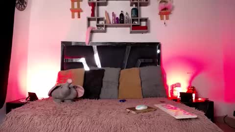 Snapshot of daenerys_cat chatting on January 31, 2025, 12:07 pm daenerys_cat online show from January 31, 2025, 12:07 pm