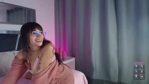 Snapshot of daenerys_cat chatting on October 14, 2025, 1:12 pm daenerys_cat online show from October 14, 2025, 1:12 pm