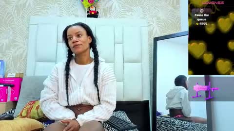 daffnelewis online show from March 25, 2026, 11:16 am