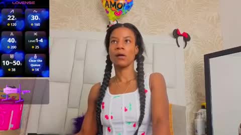 Snapshot of daffnelewis chatting on May 1, 2026, 12:10 pm daffnelewis online show from May 1, 2026, 12:10 pm