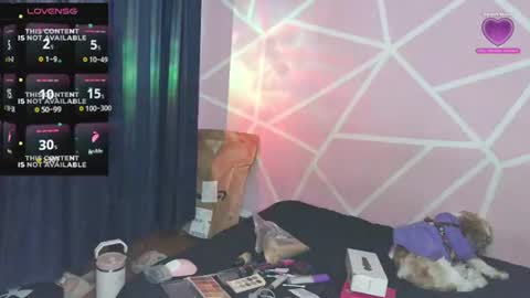 Snapshot of dafna_and_kris chatting on June 13, 2026, 3:59 am dafna and kris online show from June 13, 2026, 3:59 am