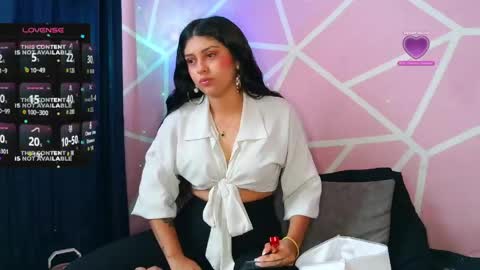 dafna lorens  online show from April 16, 2026, 8:31 pm