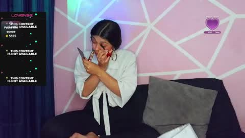 dafna lorens  online show from April 16, 2026, 11:18 pm