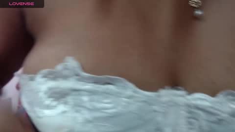 Snapshot of dafne_10 chatting on October 9, 2025, 6:06 pm dafne online show from October 9, 2025, 6:06 pm