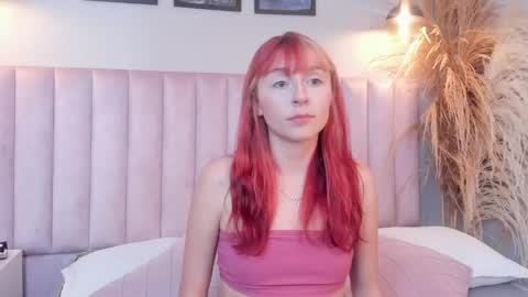 Dafnne online show from October 11, 2025, 8:29 pm