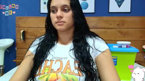  Dahiana  online show from March 9, 2025, 7:37 pm