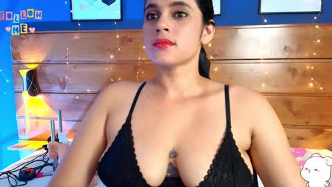  Dahiana  online show from March 12, 2025, 11:12 pm