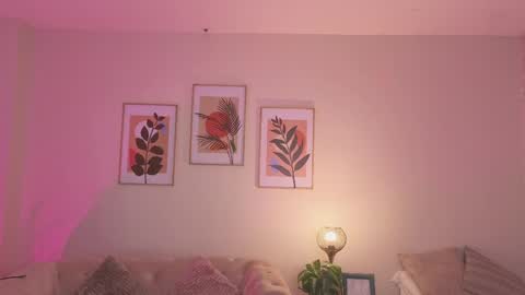 Snapshot of dahiana_walcott chatting on May 27, 2026, 1:57 am Dahiann Walcott online show from May 27, 2026, 1:57 am