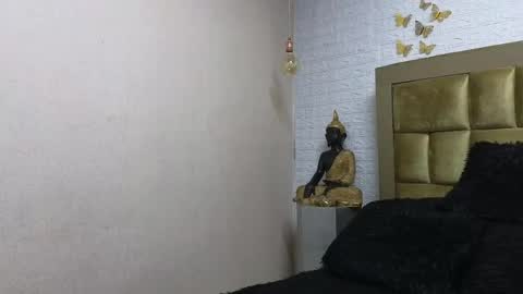 Snapshot of dahiana_williamss chatting on June 3, 2026, 12:52 pm Dahiana online show from June 3, 2026, 12:52 pm