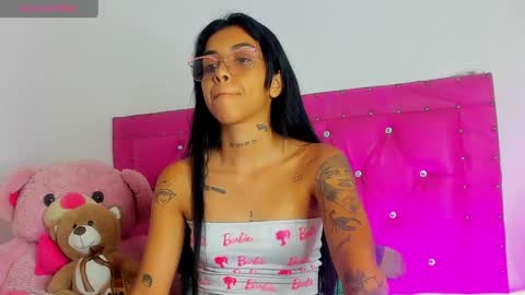 Snapshot of dahiangomezz chatting on April 14, 2026, 10:05 pm online show from April 14, 2026, 10:05 pm
