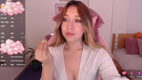 Dahlia online show from January 7, 2026, 7:27 pm