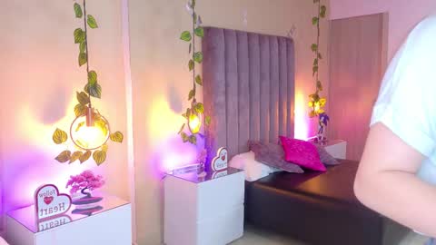 Dahlia online show from January 13, 2026, 6:29 am