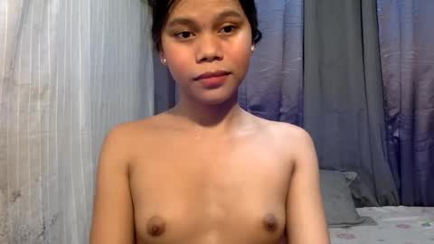 Snapshot of dahlia_vivienne chatting on March 11, 2026, 11:38 am yourgirlydahlia online show from March 11, 2026, 11:38 am
