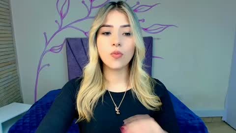 Dahlia online show from January 23, 2025, 7:51 pm