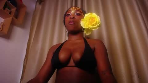 DAHYAN online show from April 16, 2026, 9:39 pm