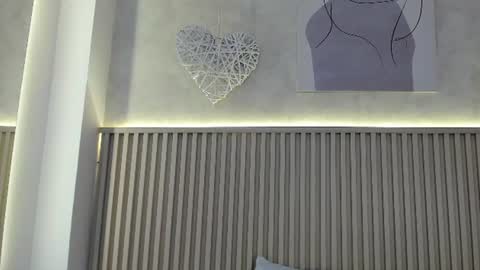 Snapshot of daiana_curly chatting on June 16, 2026, 7:38 pm Daiana online show from June 16, 2026, 7:38 pm