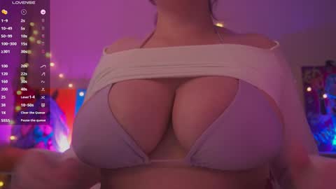 Snapshot of daien_halpert chatting on February 25, 2026, 10:19 pm Cute DianaOnline mostly at 8pm-0000 am UK TimeTuesday and Wednesday off online show from February 25, 2026, 10:19 pm