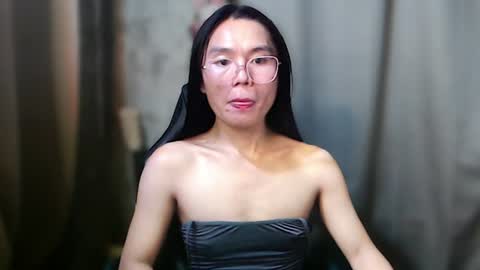 Kim online show from July 30, 2026, 10:47 am