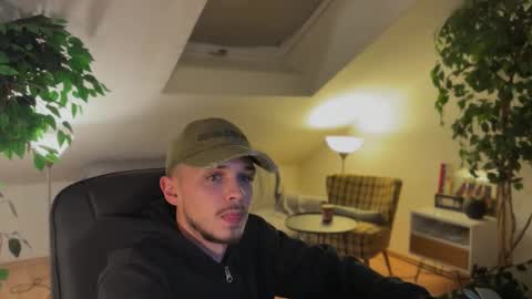 Daimon  online show from November 14, 2025, 12:20 am