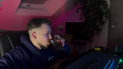 Daimon  online show from February 23, 2026, 6:49 pm