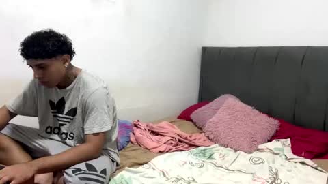 Dainn and Eris online show from April 16, 2026, 3:18 am