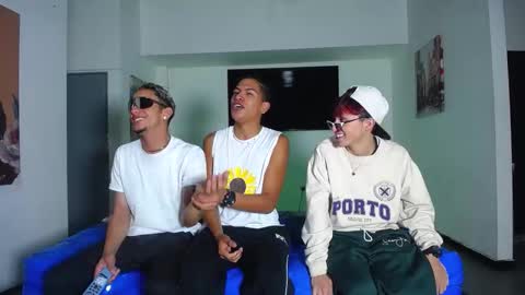 daiquirie online show from October 18, 2025, 11:44 am