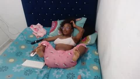 daisha_becker online show from January 30, 2025, 3:51 pm