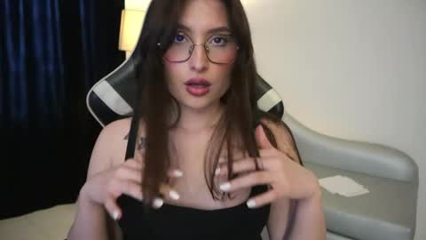 Snapshot of daisha_riley chatting on April 9, 2026, 1:27 pm Lauren online show from April 9, 2026, 1:27 pm